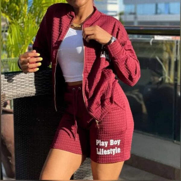 short complete play boy