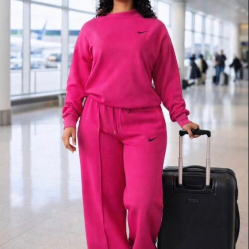 pink complete nike compete