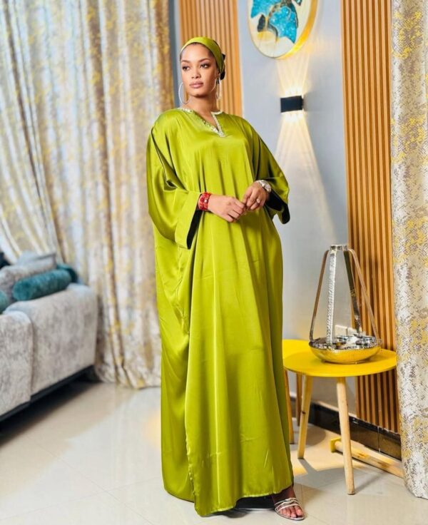 green dress